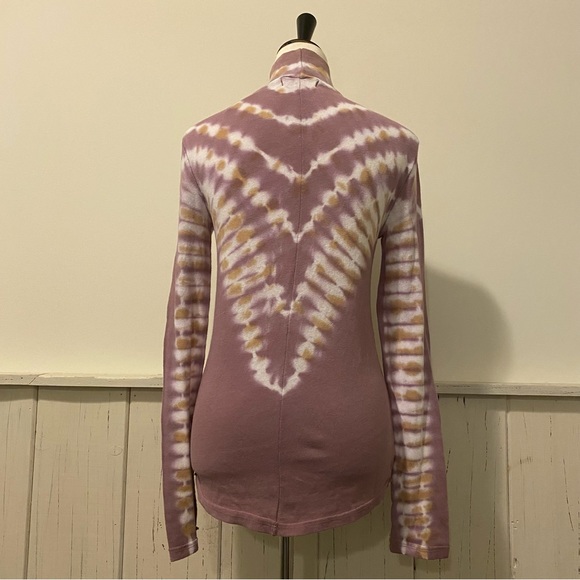 NWT We The Free Medium Moody Blossom Tie Dye Turtleneck Pullover - Picture 3 of 12